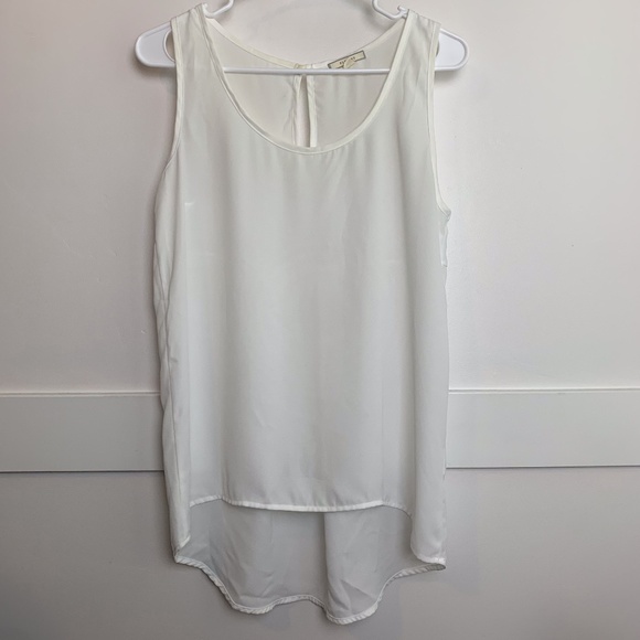 Pleione White Sheer Keyhole Sleeveless Blouse - Picture 1 of 5